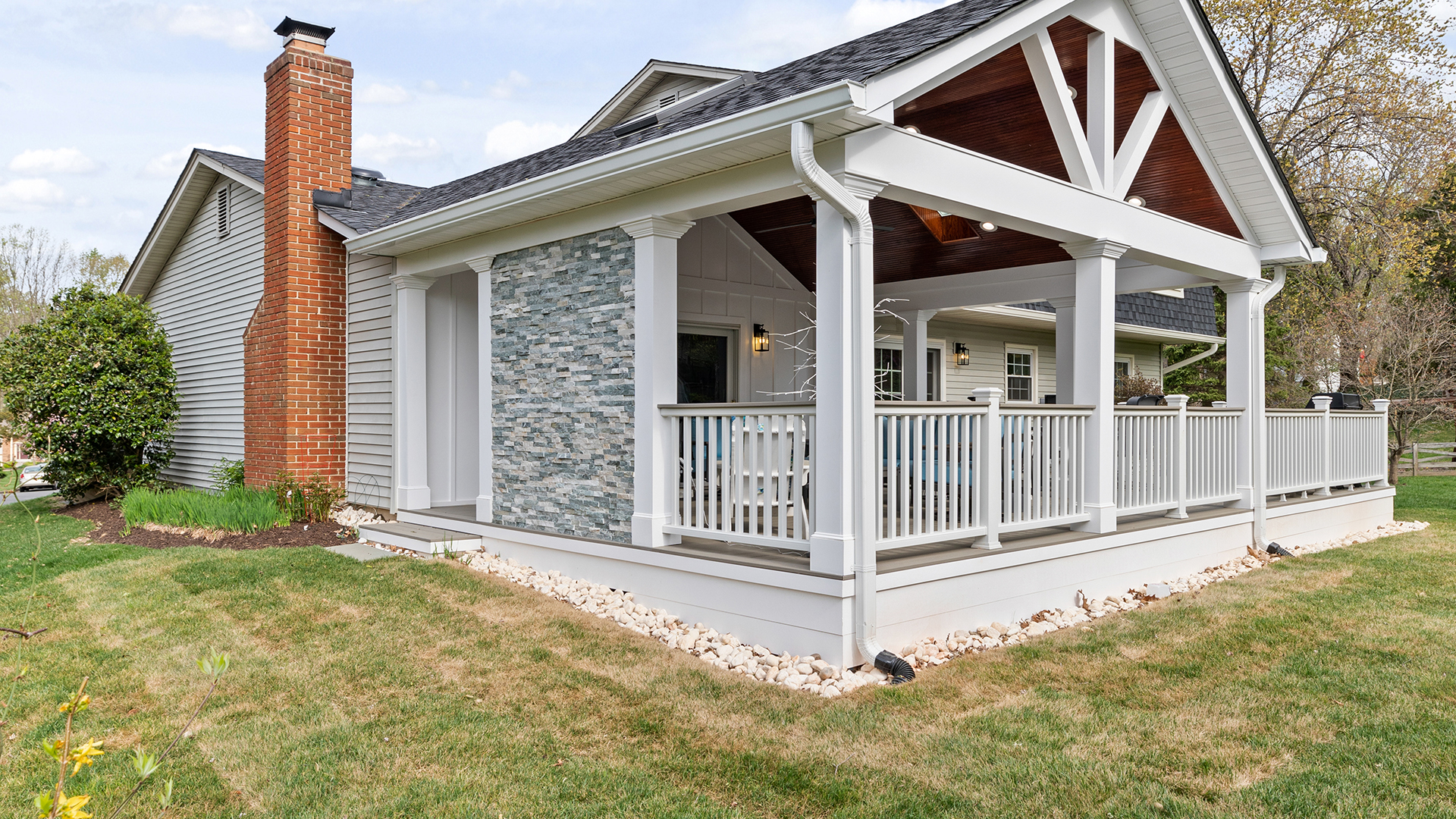 Outdoor Living - 2401-1