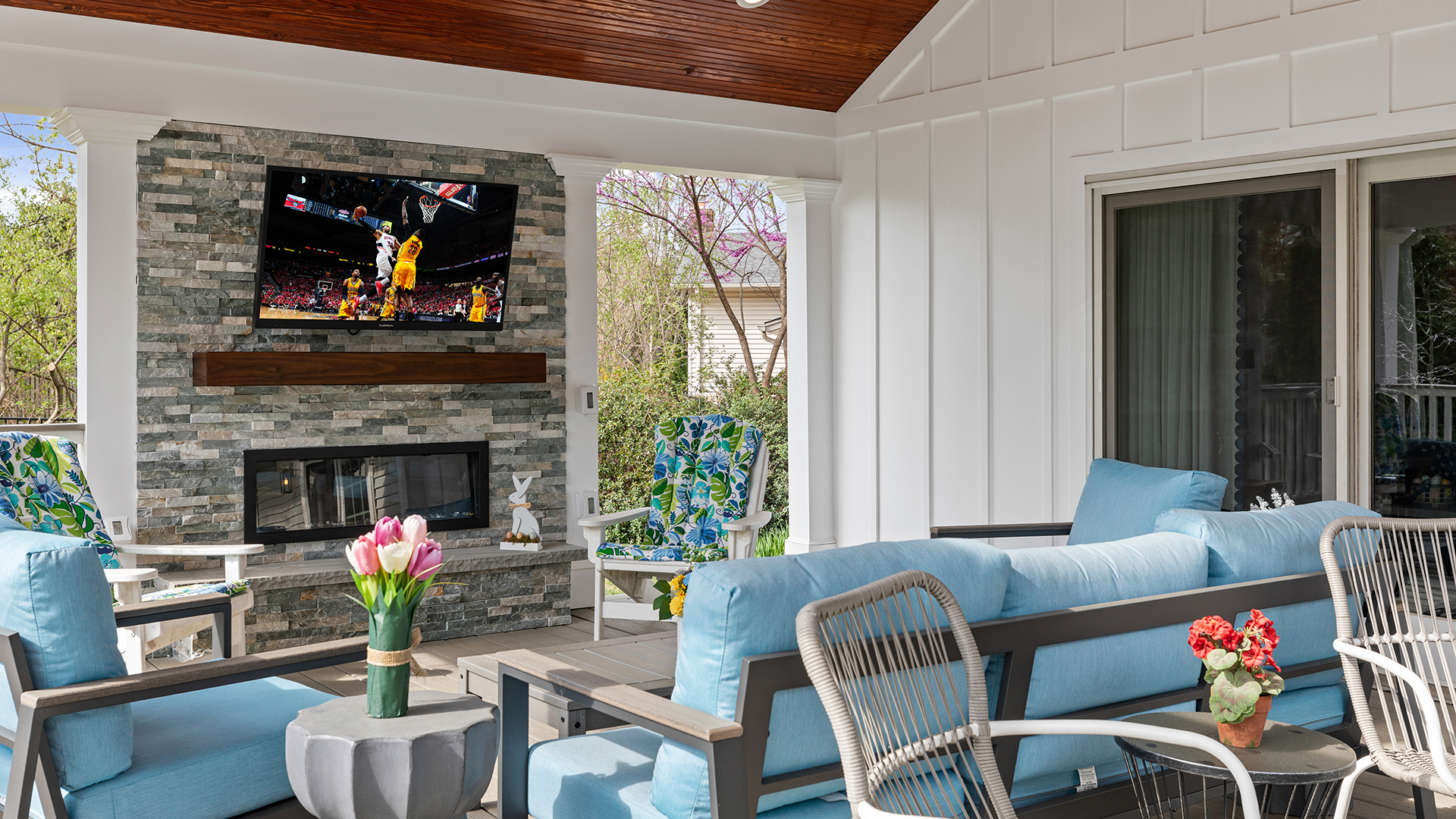Outdoor Living - 2401-4