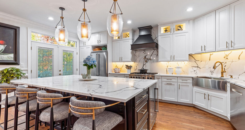 stunning high-end kitchen design features to elevate your home, high end kitchen design features featured